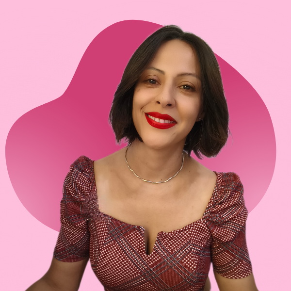 Terapeuta Ninah Bonatti da metafísica e espiritualidade